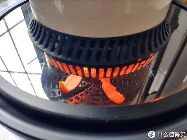 双星名人集团搬离了 30 多年前建成的双星海富楼办公大楼