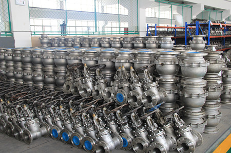 张某伪造与幼儿园董事长、股东的聊天记录