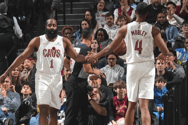 哈登交易双赢 骑士骑士崛起快船阵容升级