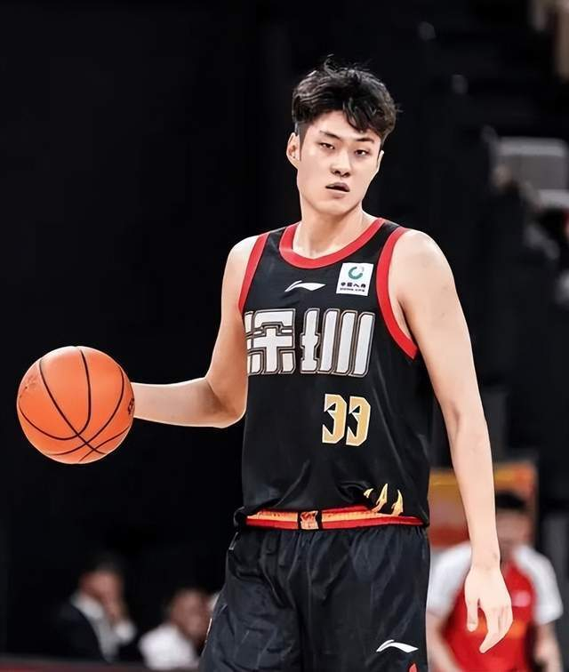 21岁王浩然砍32分助深圳终结广厦7连胜