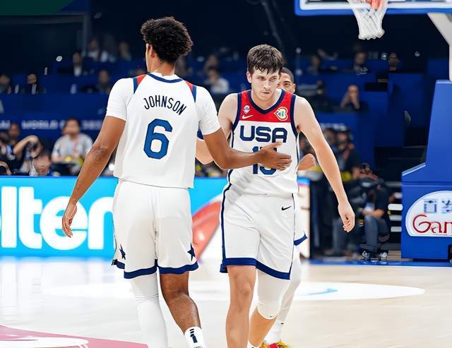 湖人拟为里夫斯开5年2.46亿合同 伤病成续约最大